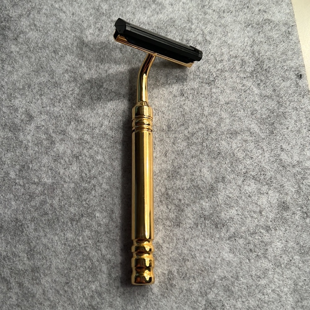Vintage 14k gold plated travel toiletry set - Picture 5 of 9